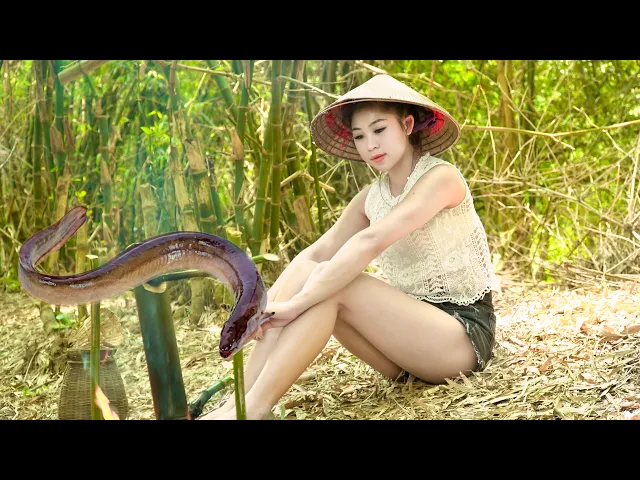 hannah daily life - hannah shows how to make grilled eel in the bamboo tubes - local food